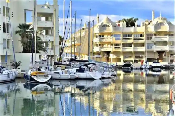 New Confort Benalmádena Eksteriør bilde